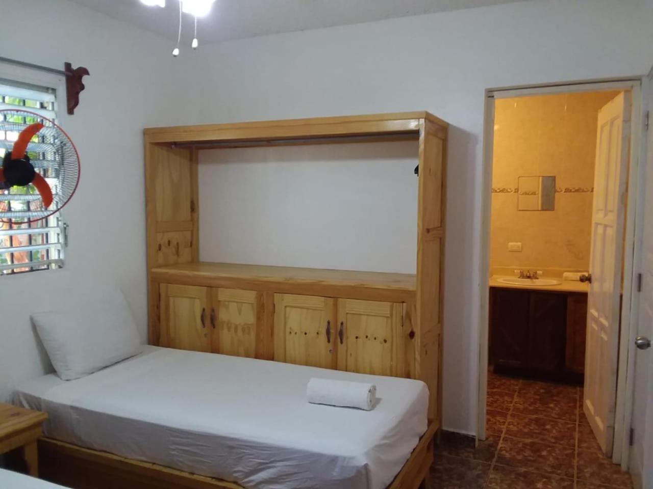 Las Galeras Island Hostel Dış mekan fotoğraf