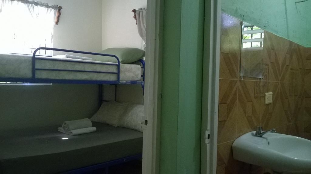 Las Galeras Island Hostel Dış mekan fotoğraf